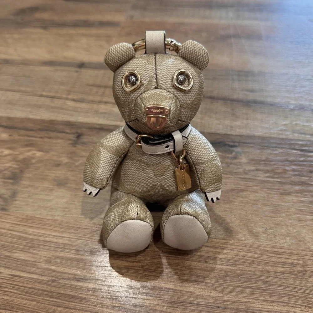 Coach Signature Teddy Bear Bag Charm Khaki Chalk Gold Tone Key Fob 77676